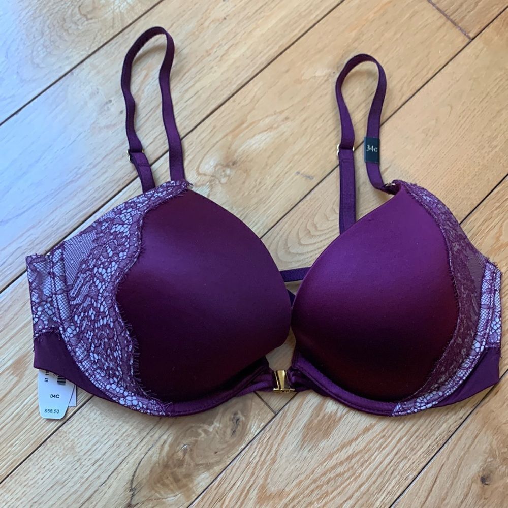 2015 NWT Victoria’s secret Very Sexy Plunge 34 C maroon lace, crisscross back